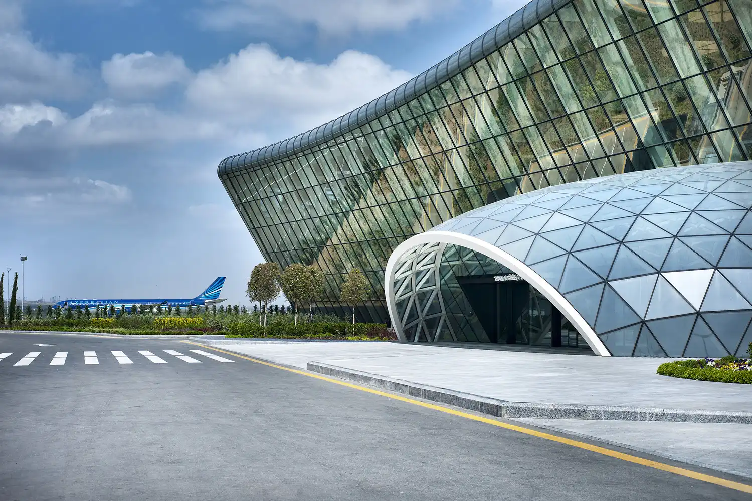 Heydar Aliyev Airport 006
