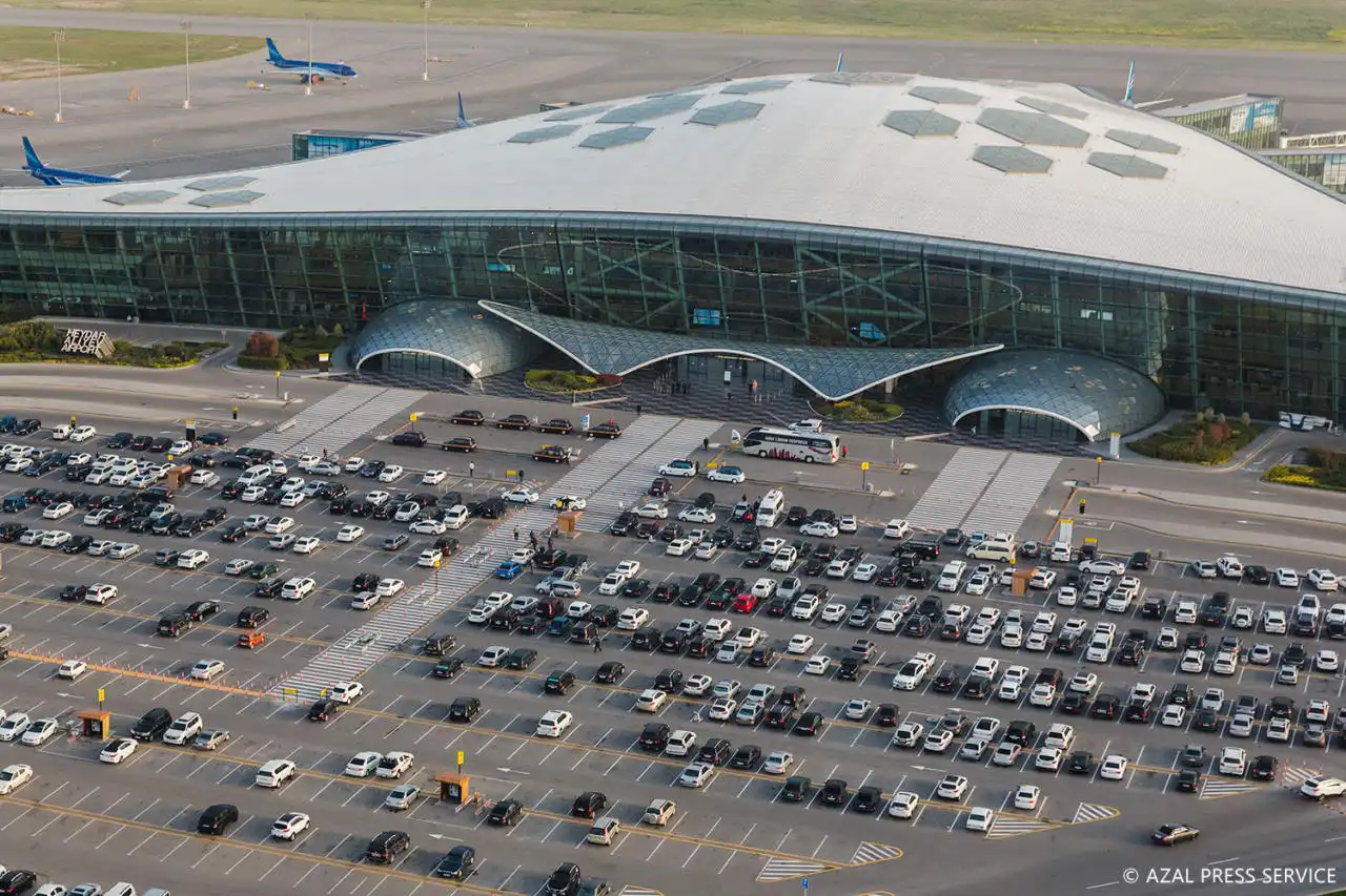 Heydar Aliyev Airport 007