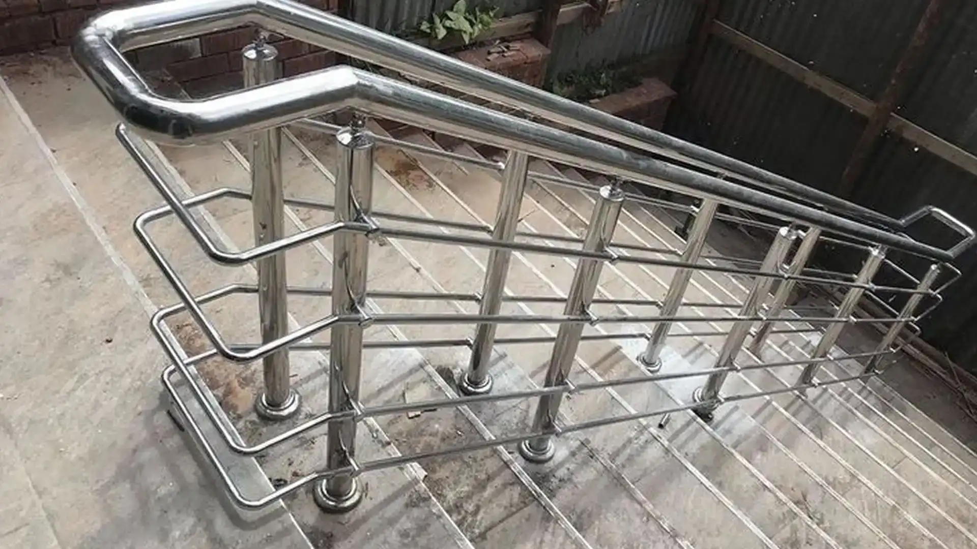 Railings 004