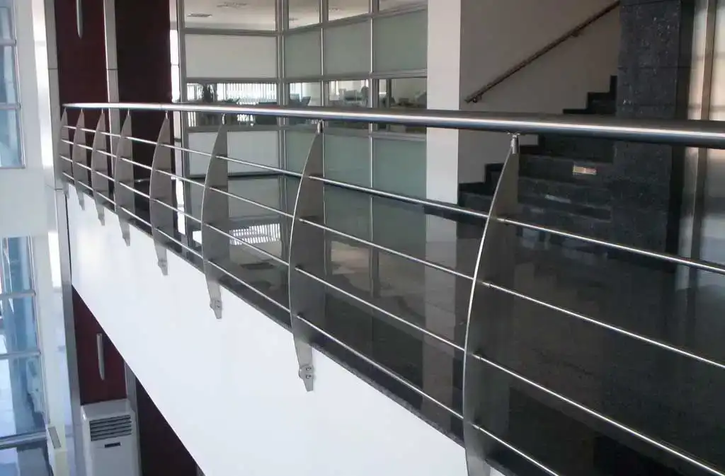 Railings 010