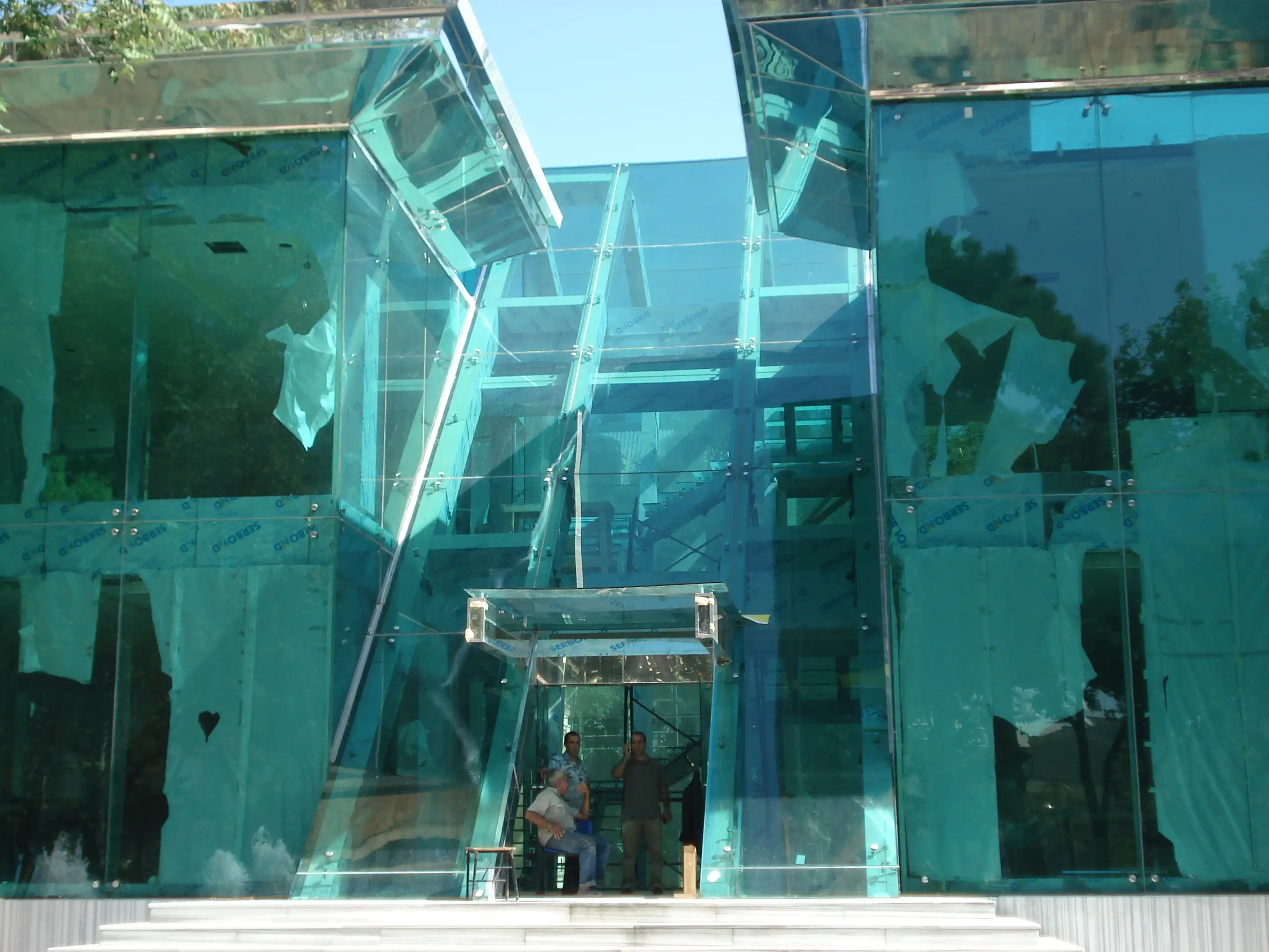Malacan Park 001