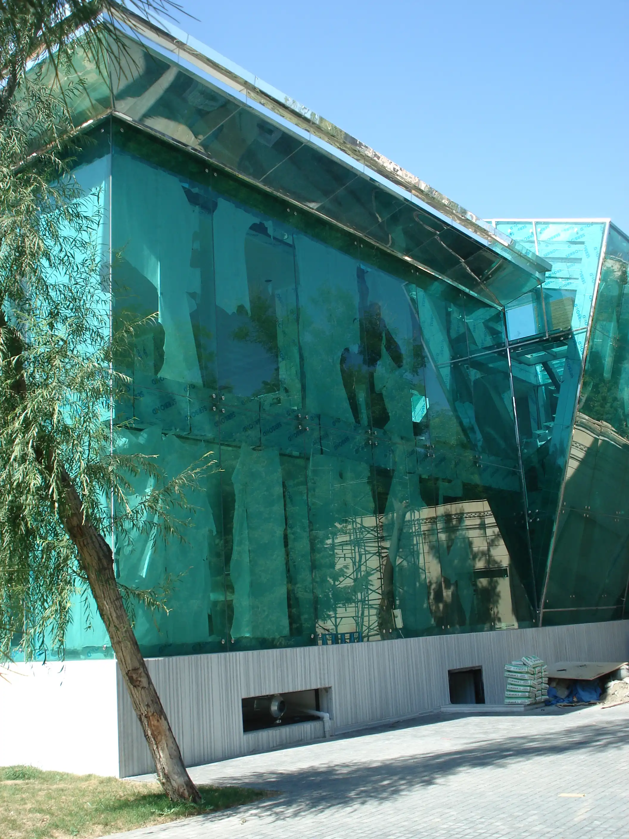 Malacan Park 005