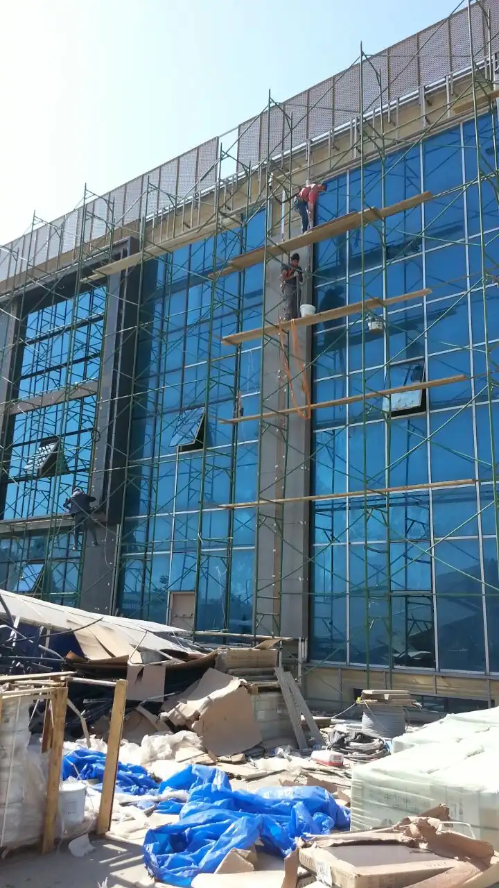Rich Hotel 069