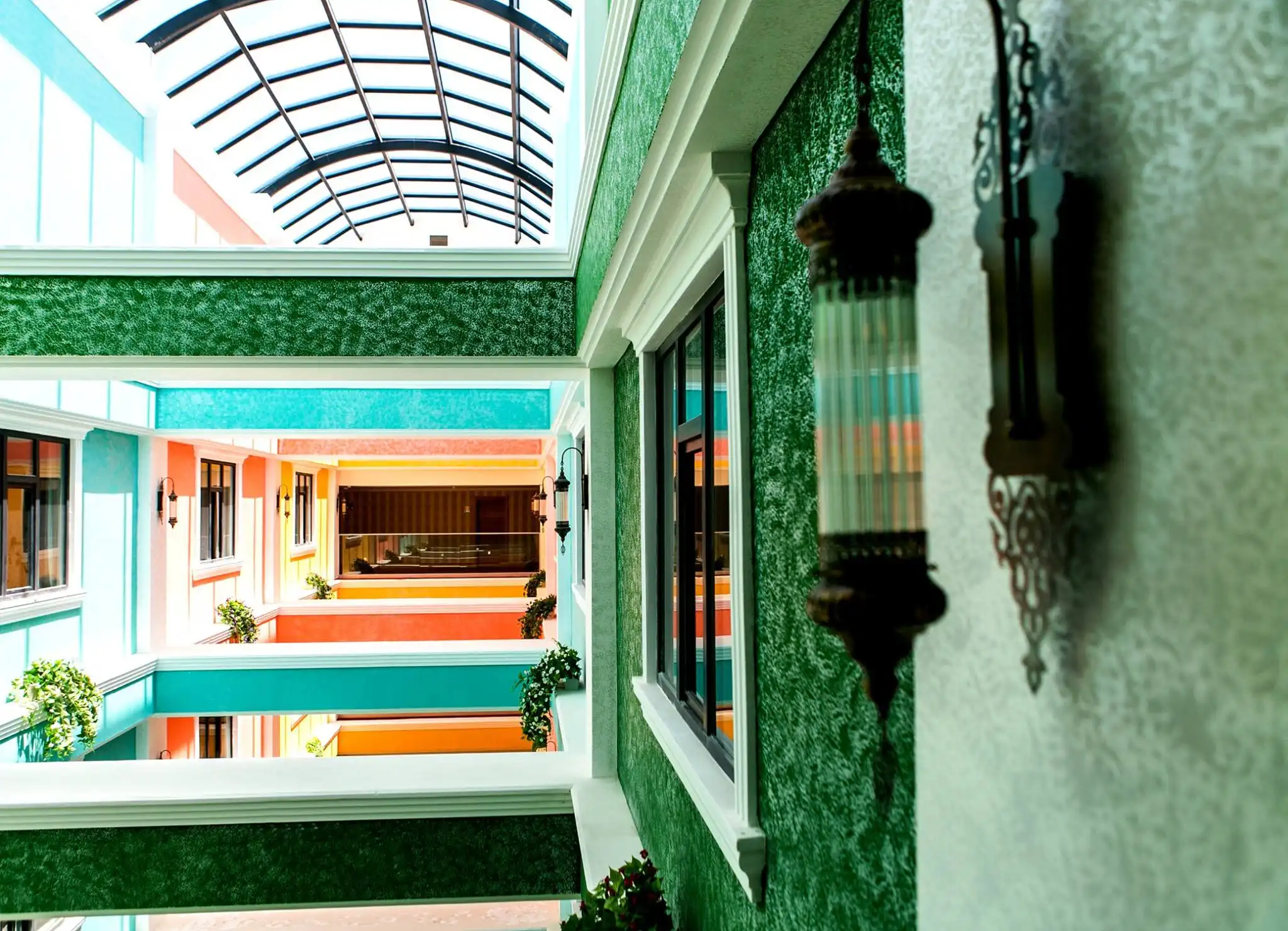 Rich Hotel 080